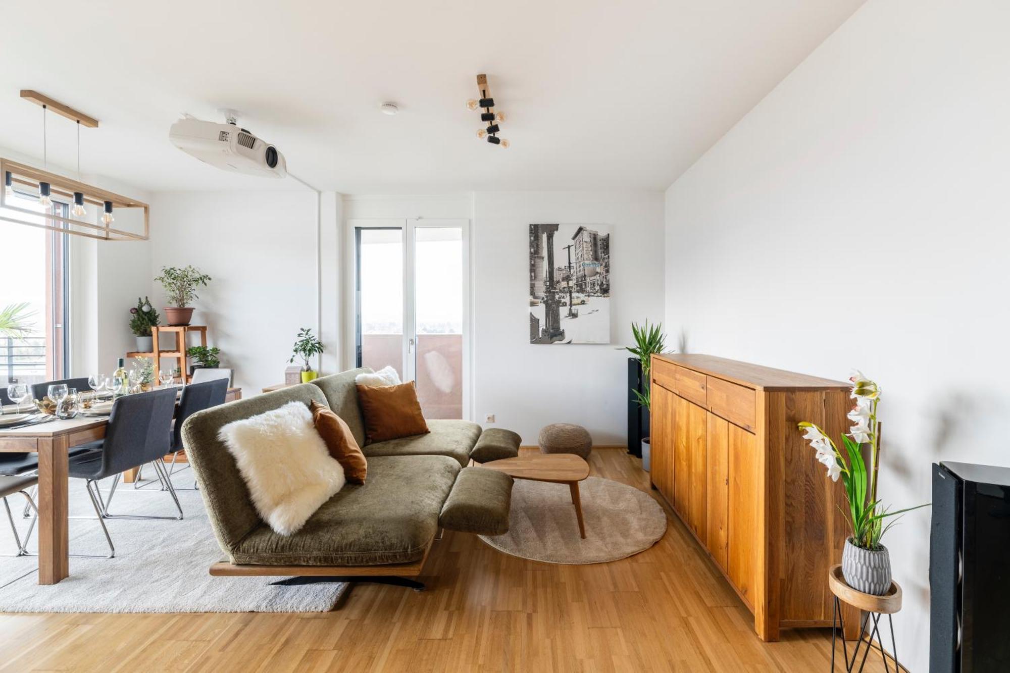 Edler Wohnraum Panoramablick 3 Sz Boxspringbetten, E-Ladestation, Kaffeevollautomat, Klima, Lift, Terrasse & 2Xtg Graz Dış mekan fotoğraf